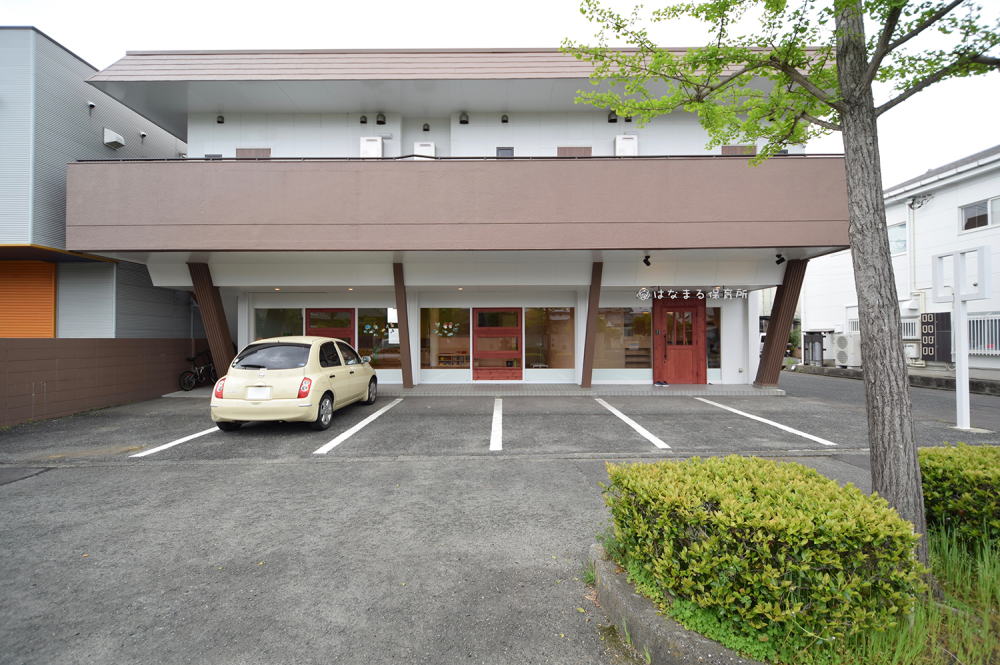 はなまる保育所の外観イメージ04