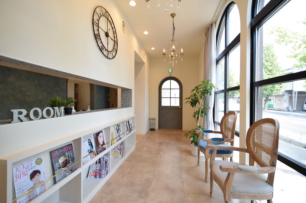 ヘアサロンルーム待合室イメージ02