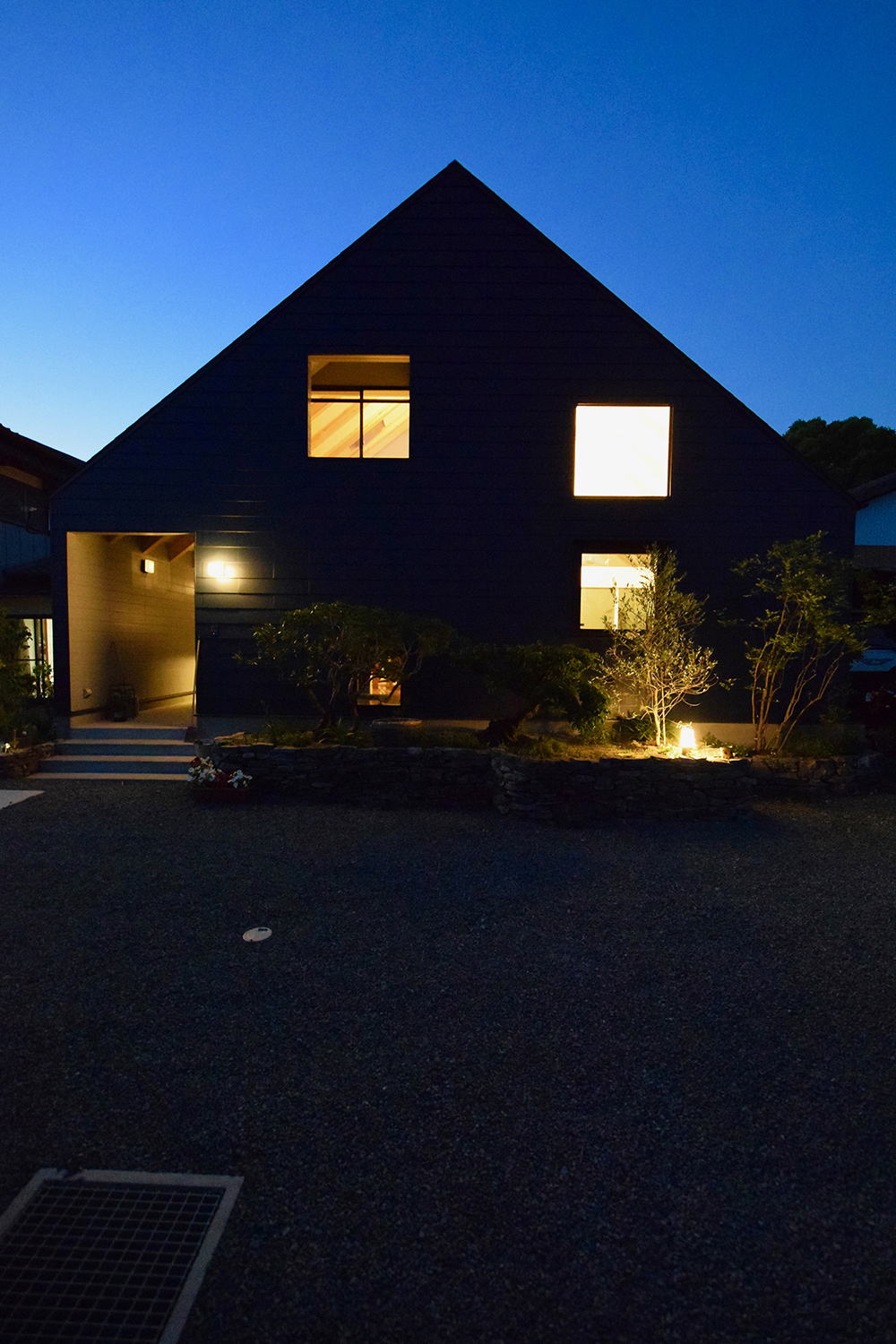 藍いろの家の外観イメージ09