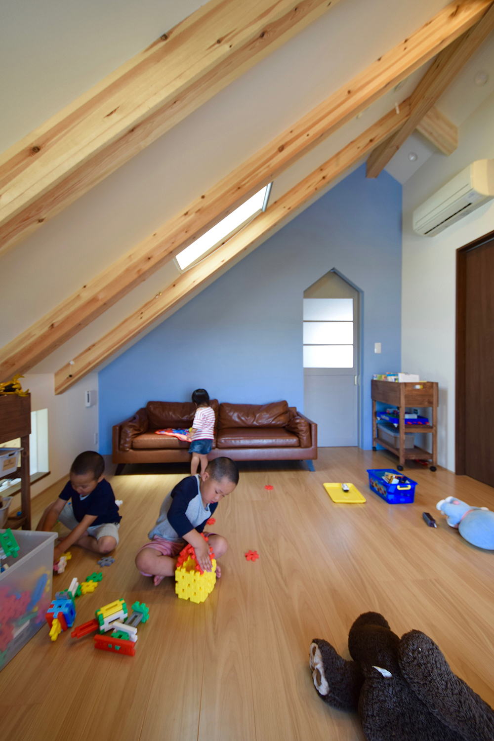 藍いろの家の内装イメージ03