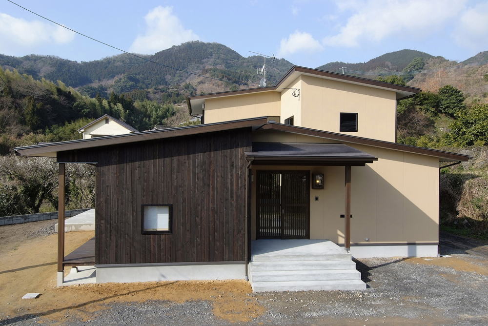 山の手の家の外観イメージ01