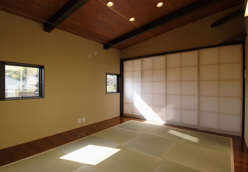 山の手の家の畳の床座イメージ