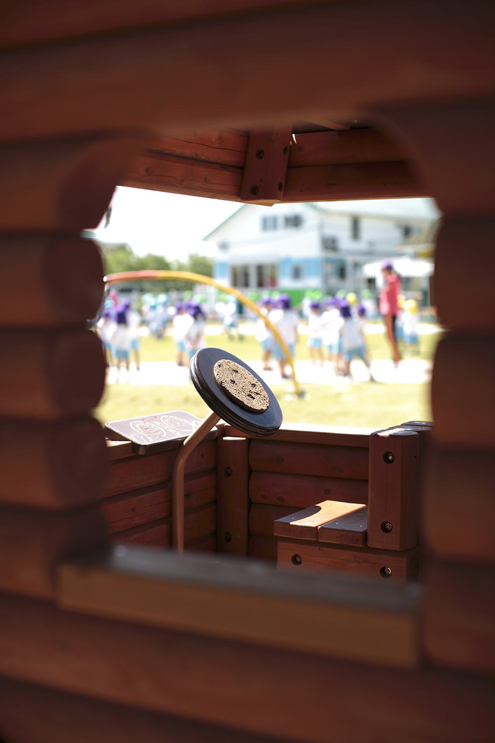 木登りのロンドンバスのイメージ05