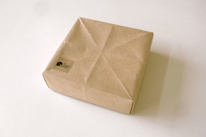 よんごワークショップの折り紙で作ったよんご』の箱を差し上げますイメージ画像01