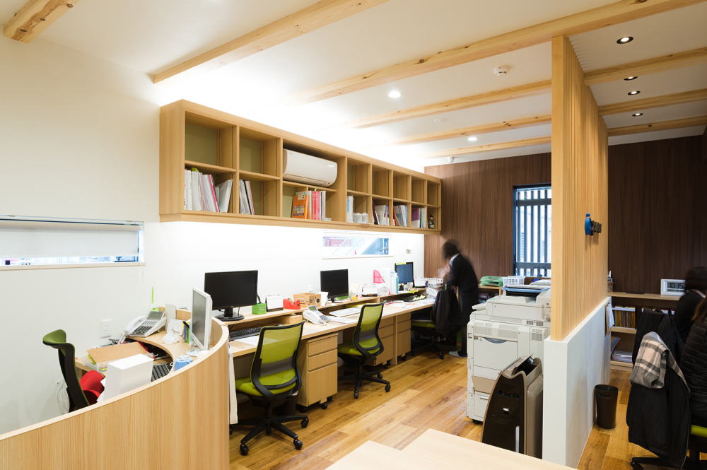 ライフ・メディカルの内装イメージ03