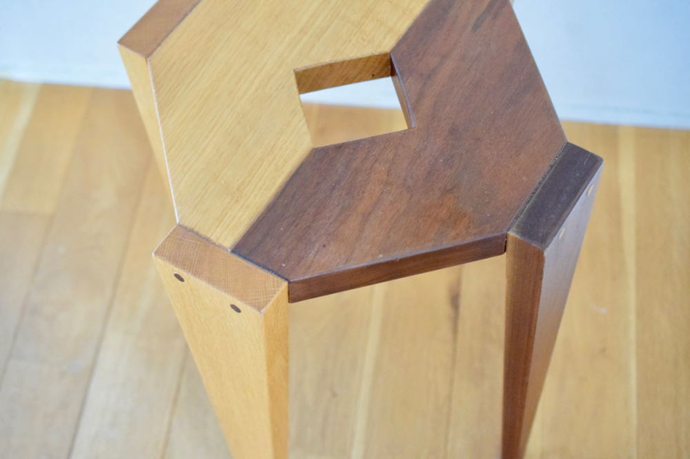 YYスツールのイメージ04