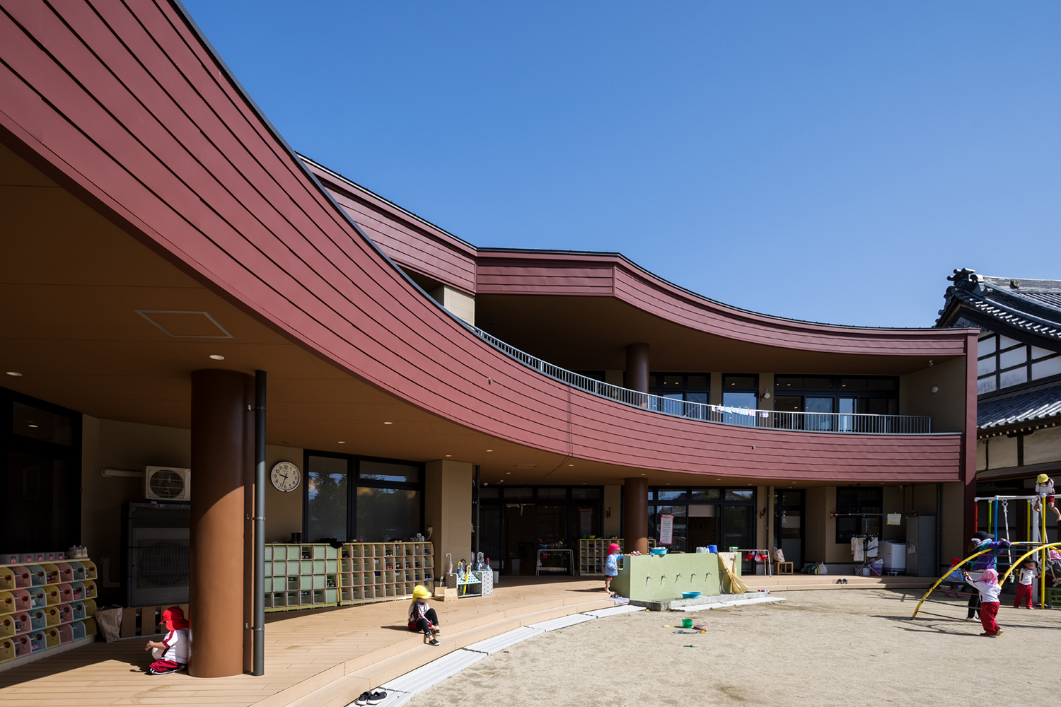 ふじかげこども園の園庭イメージ03