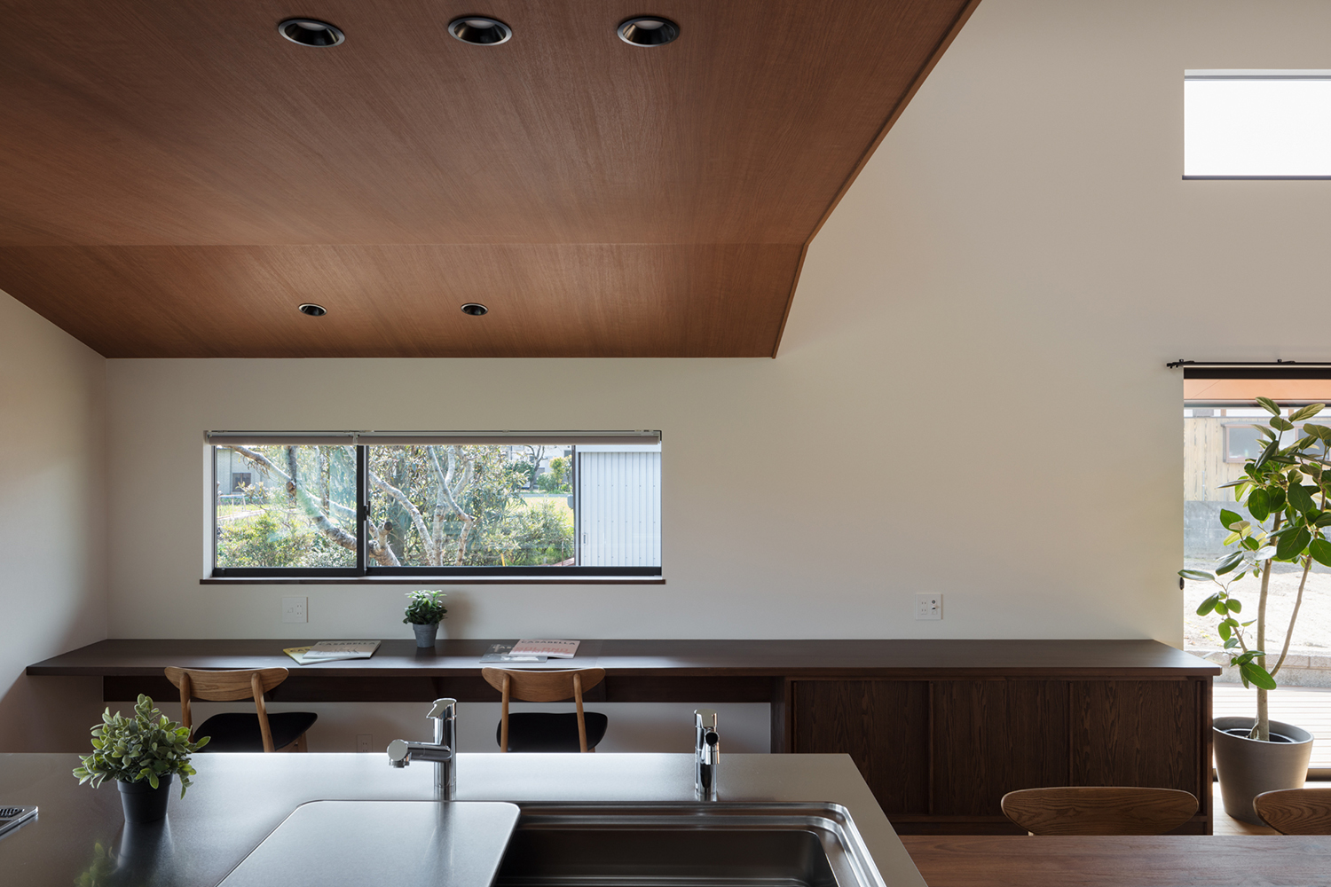 三日月の家の内装イメージ03