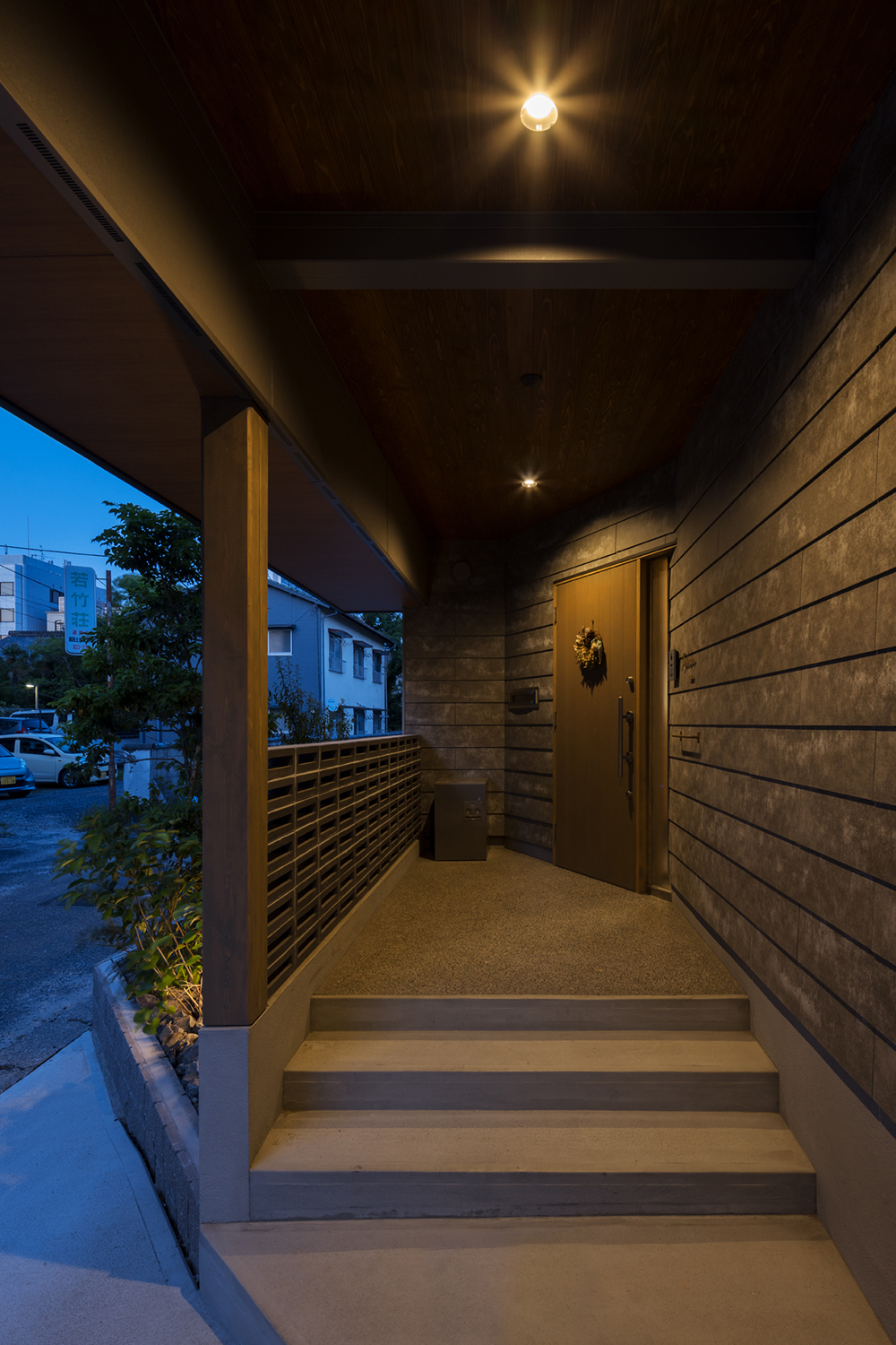 patinahouseの玄関イメージ