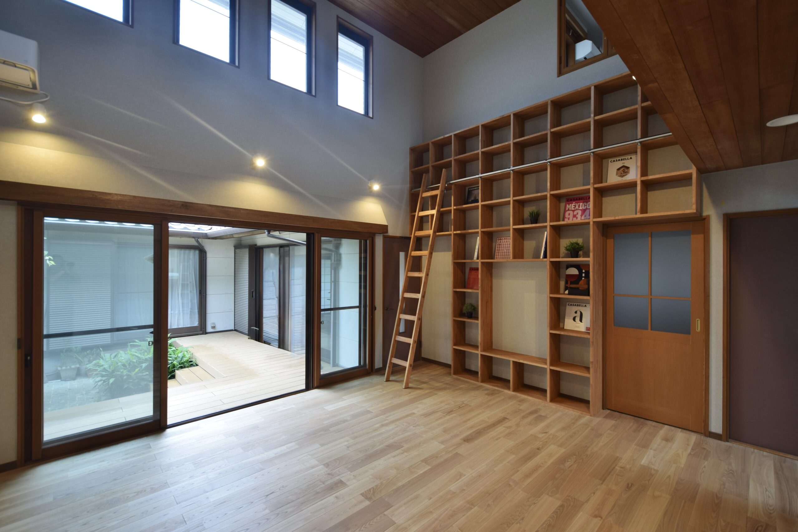 アトリエの家の内装イメージ01