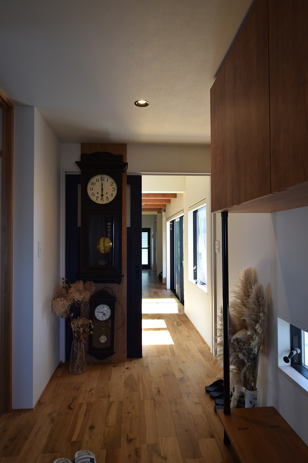 線路沿いの家の内装イメージ01