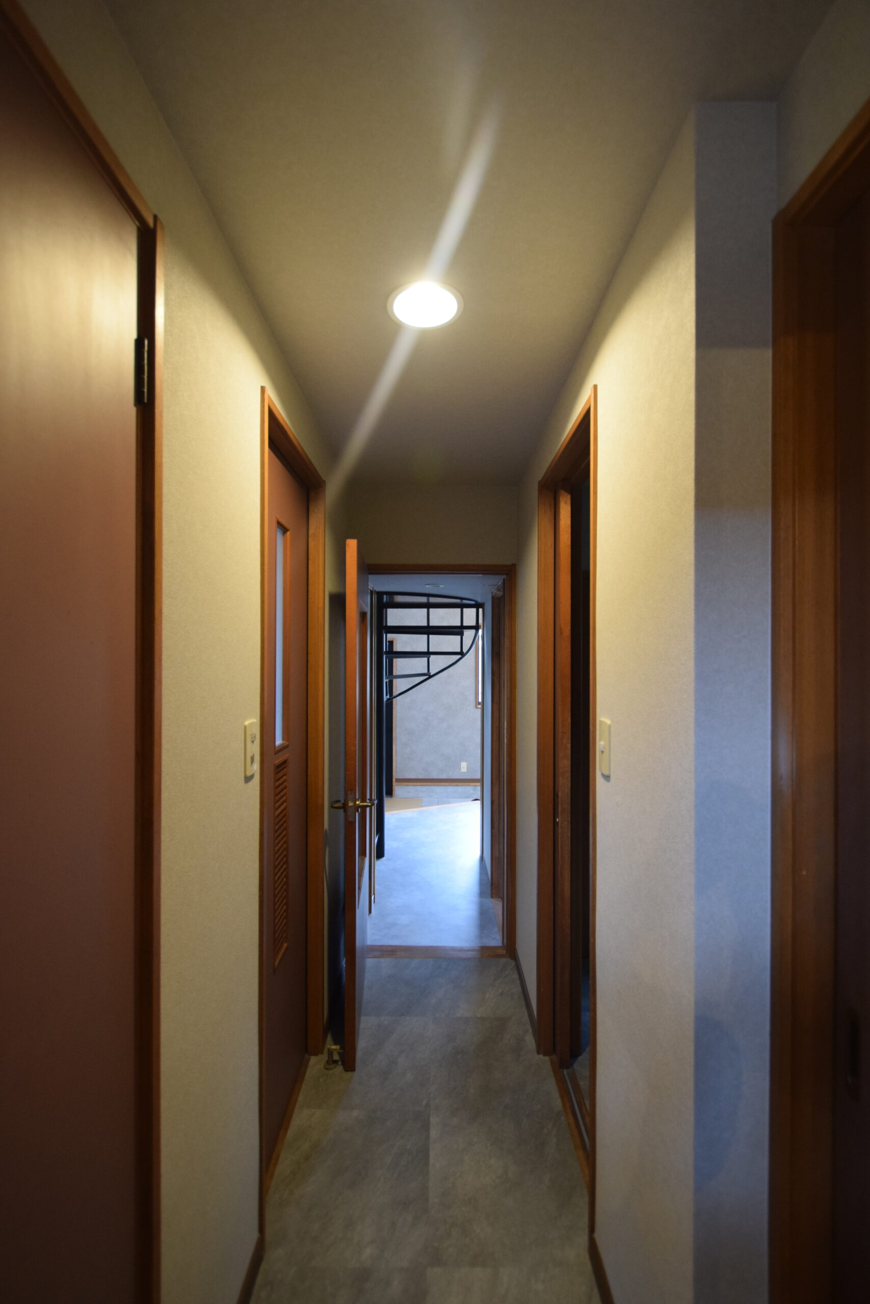 アトリエの家の内装イメージ06