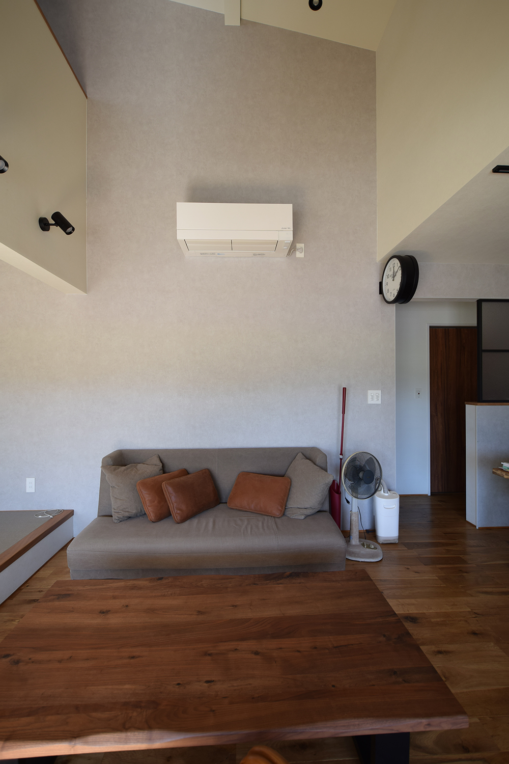 線路沿いの家の内装イメージ06