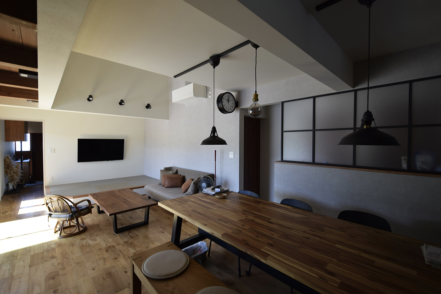 線路沿いの家の内装イメージ07