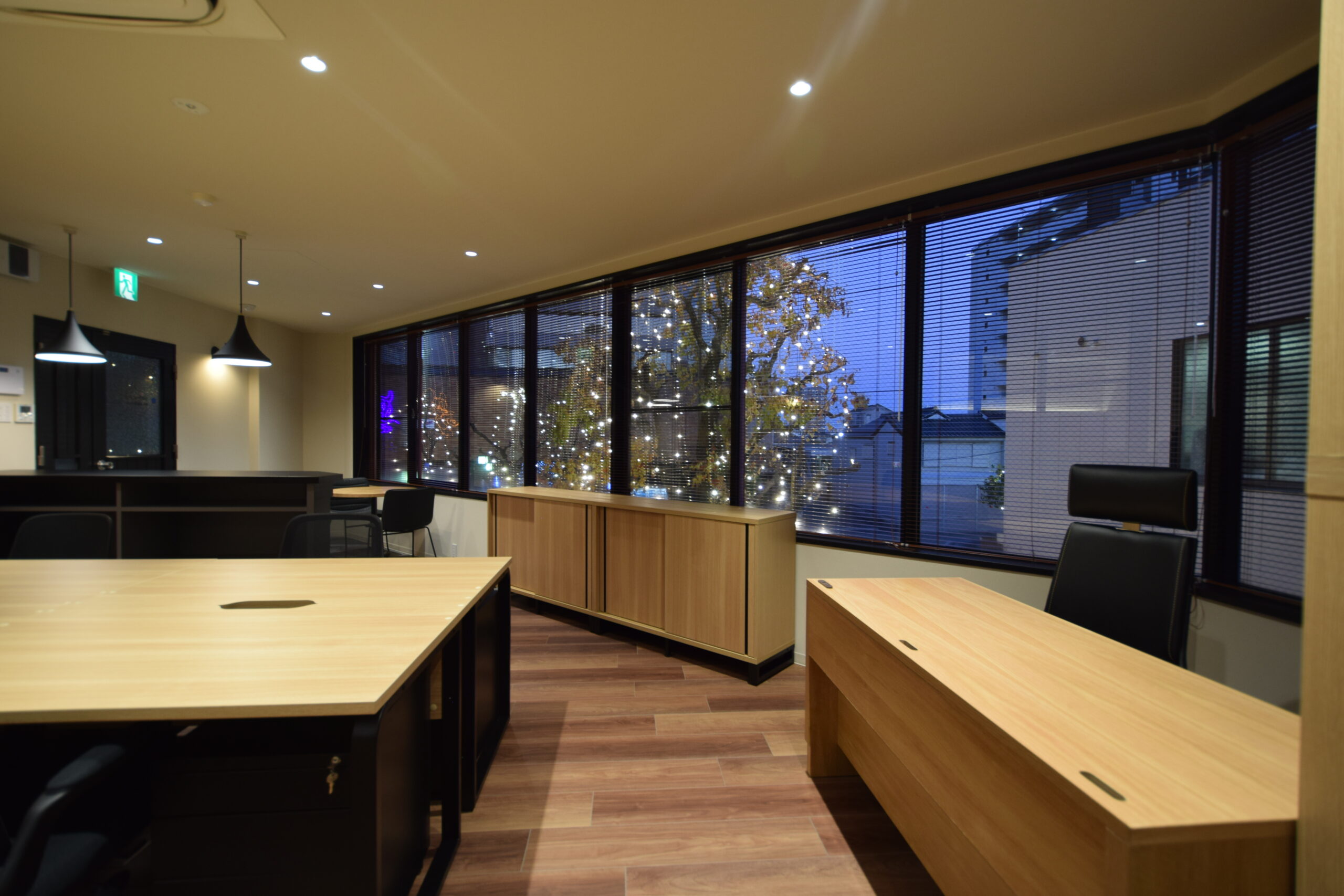 岩永補聴器メインオフィスのオフィス空間イメージ05