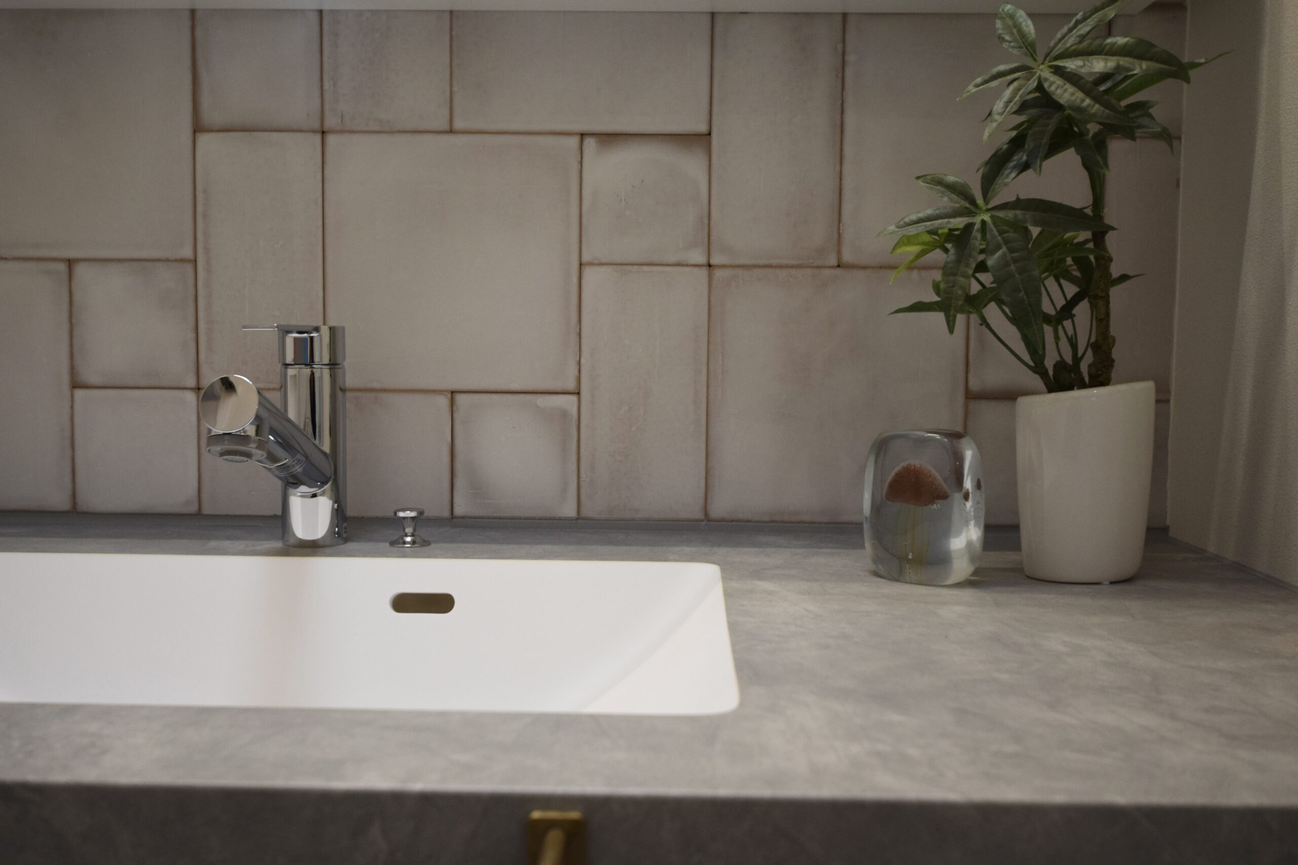 カルテットの家の洗面化粧台イメージ02