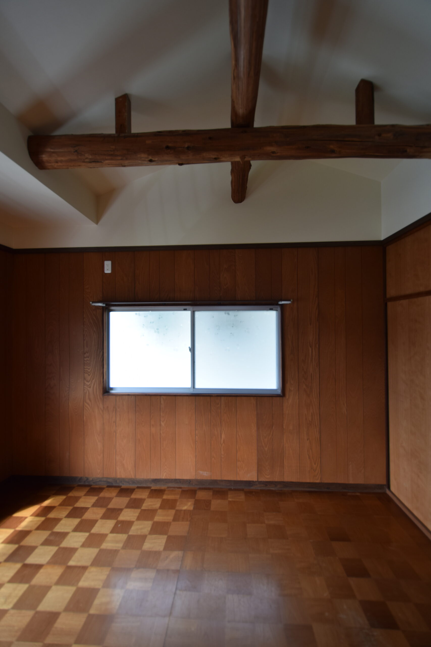 浮き床の家の内装イメージ06