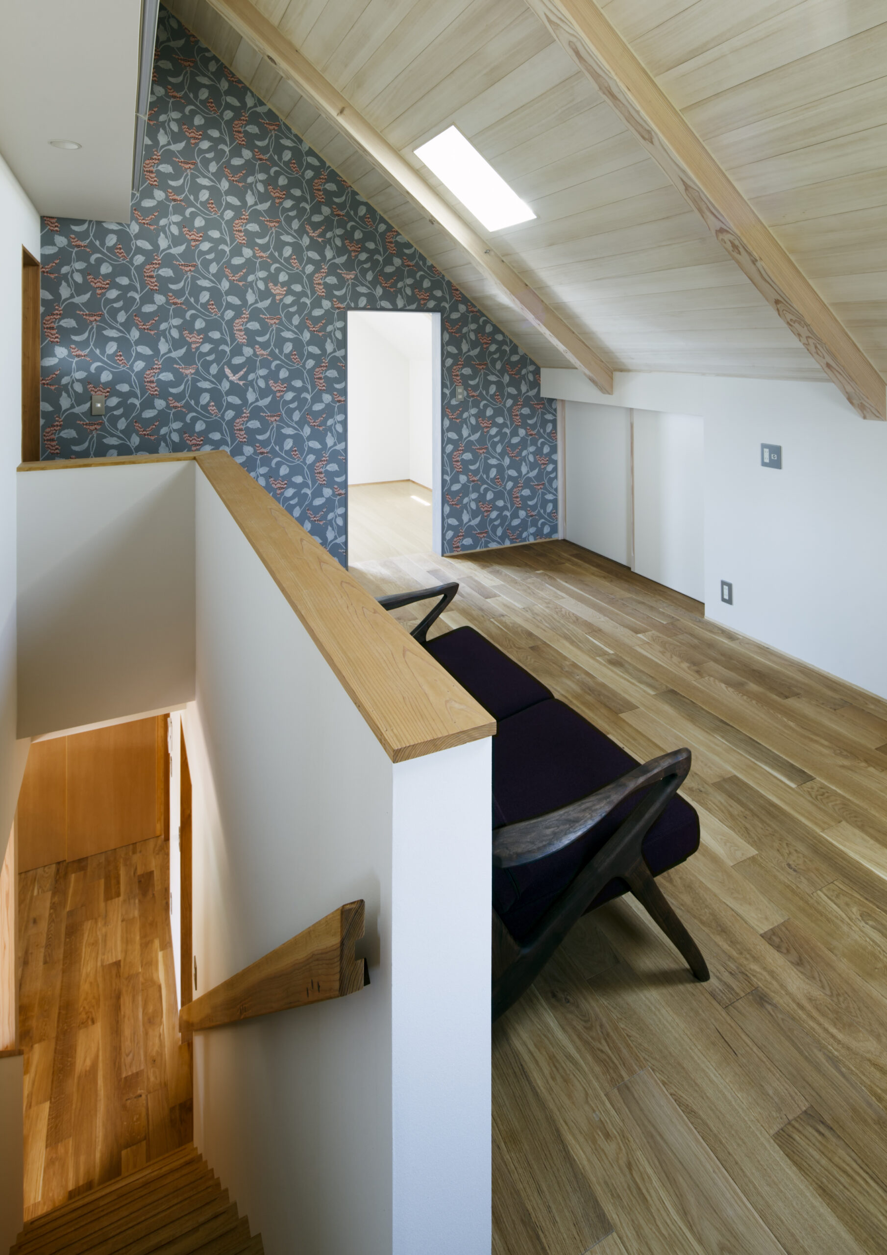 さんかく屋根の家の内装イメージ03