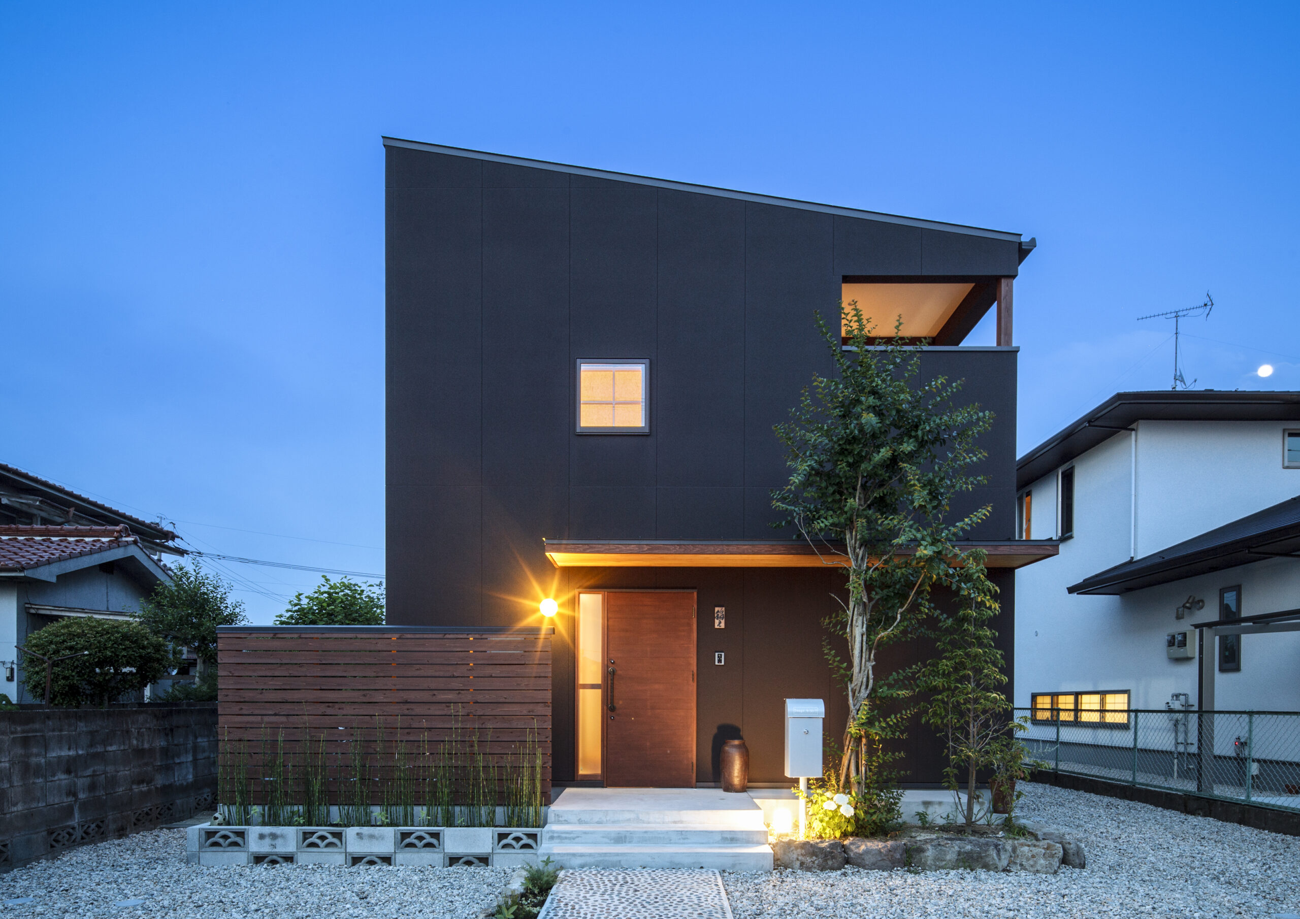 オニマルノイエの外観イメージ01