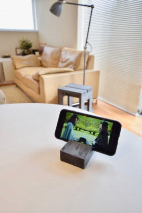 スマホスタンドペイントのイメージ