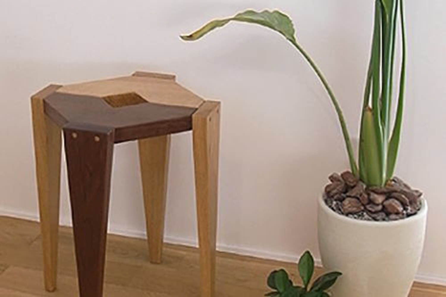 YYスツールへのリンク