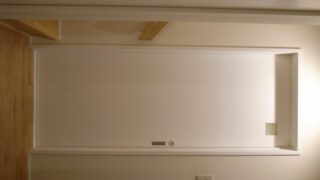 壁がスライドする