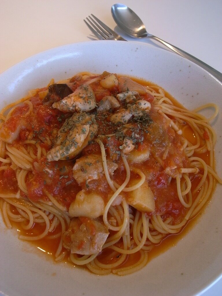 あまりものパスタ。