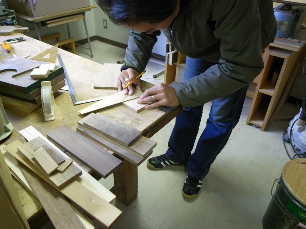 サンプル制作中。