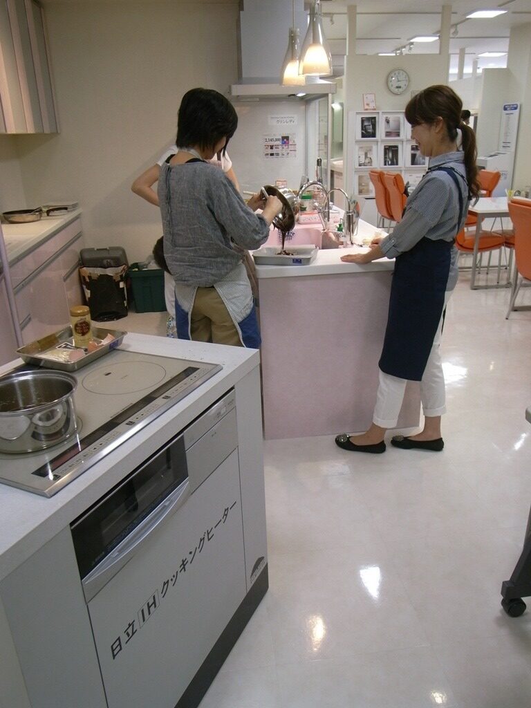 出張まかない。