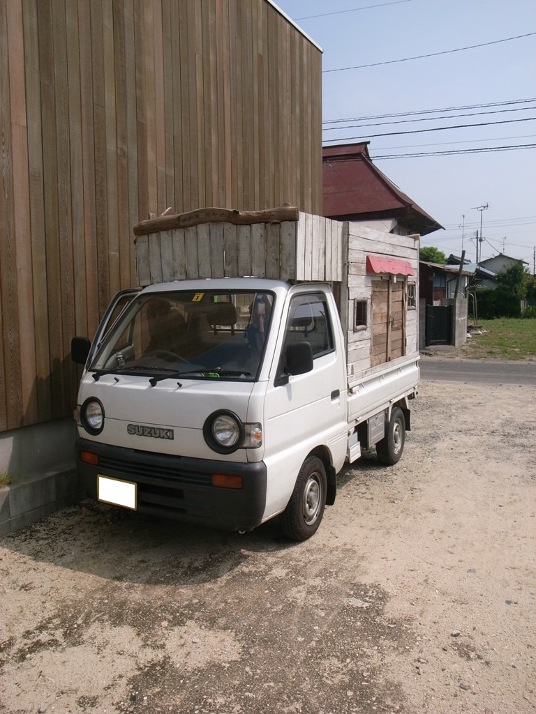 救世主現る。